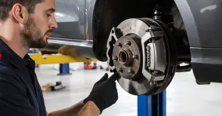 Diagnóstico de Problemas no Freio Traseiro